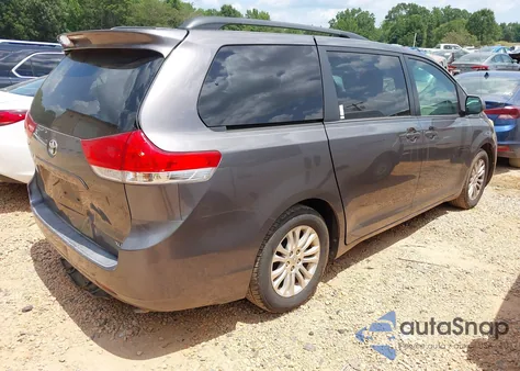 2013 Toyota Sienna Xle V6 8 Passenger из США, поврежденный, VIN 5TDYK3DC4DS372947